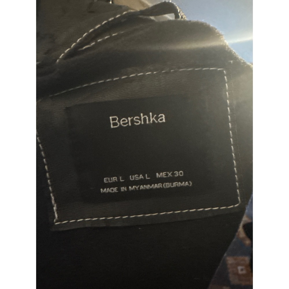 Bershka Black Faux Leather Cropped Trucker Jacket Contrast Stitch Large - Picture 4 of 10